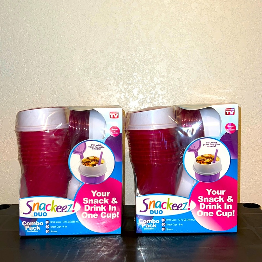 Snackeez duo combo pack cups with straws
